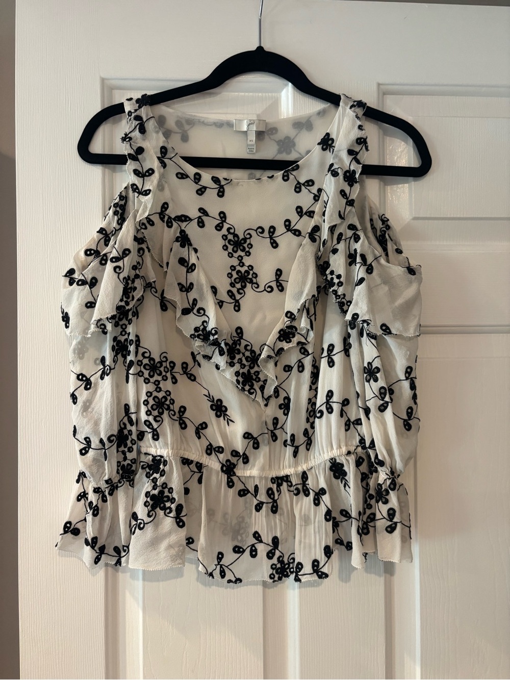 Joie Black and White Cold-Shoulder Floral Embroidered Women's Top Size XS
